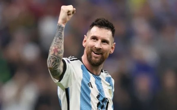 Messi DÇ tarixinə düşdü