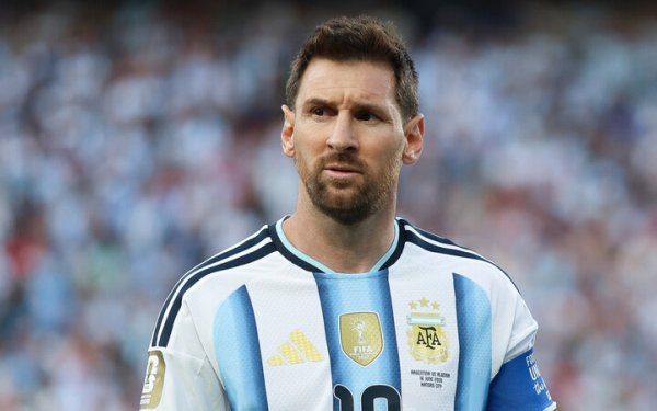 Messi heyətdən çıxarıldı