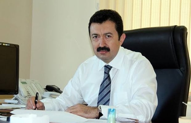 Prezidentin vəzifədən kənarlaşdırdığı Fəxri Kazımov kimdir?