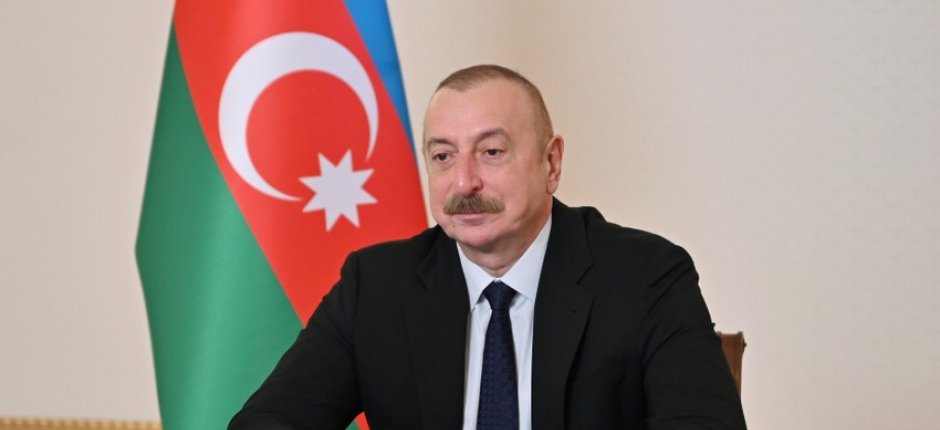 İlham Əliyev Heydər Əliyevin anadan olmasının 102-ci ildönümü ilə əlaqədar paylaşım edib