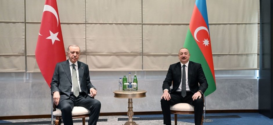 Laçında İlham Əliyevlə Ərdoğan arasında təkbətək görüş başlayıb