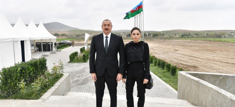 Milli Məclisdən Prezident və xanımına təbrik