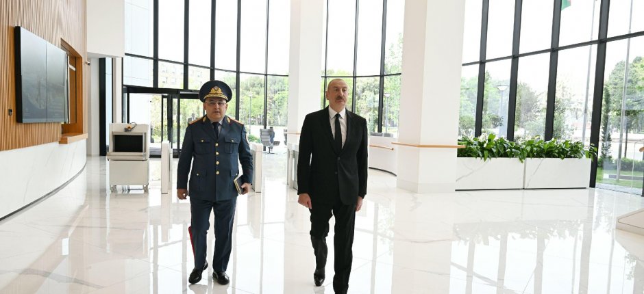 İlham Əliyev DGK-nın yeni inzibati binasının açılışında - FOTOLAR