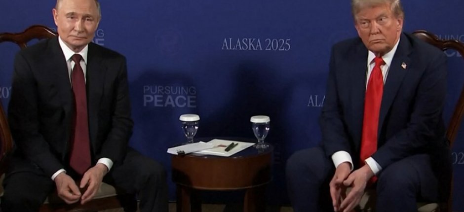 Trampla Putinin görüşü başa çatdı