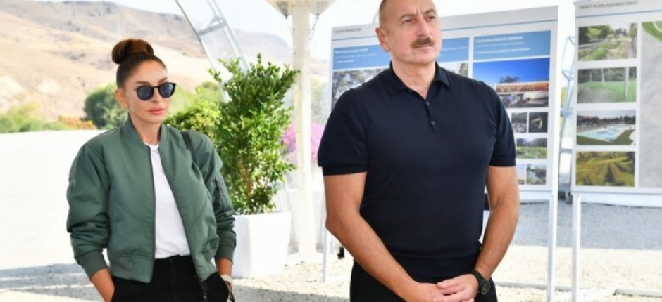 İlham Əliyev və Mehriban Əliyeva Gəncə şəhərində olublar