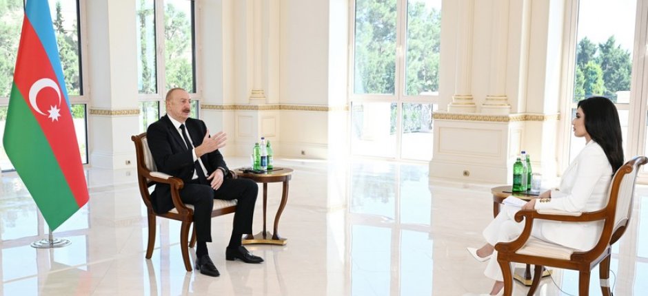İlham Əliyev “Əl-Ərəbiyyə” telekanalına müsahibə verib