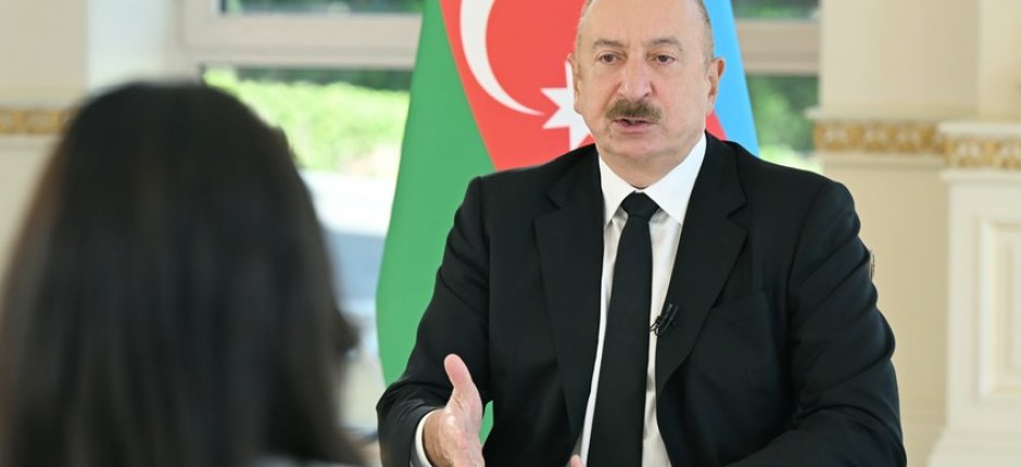 İlham Əliyev: Torpağımızda bir nəfər də rus əsgəri yoxdur