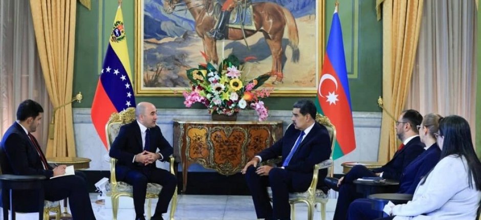 Azərbaycanın Venesueladakı səfiri etimadnaməsini Nikolas Maduroya təqdim etdi