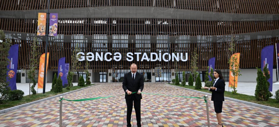 Prezident Gəncə şəhər stadionunun açılışında iştirak edib