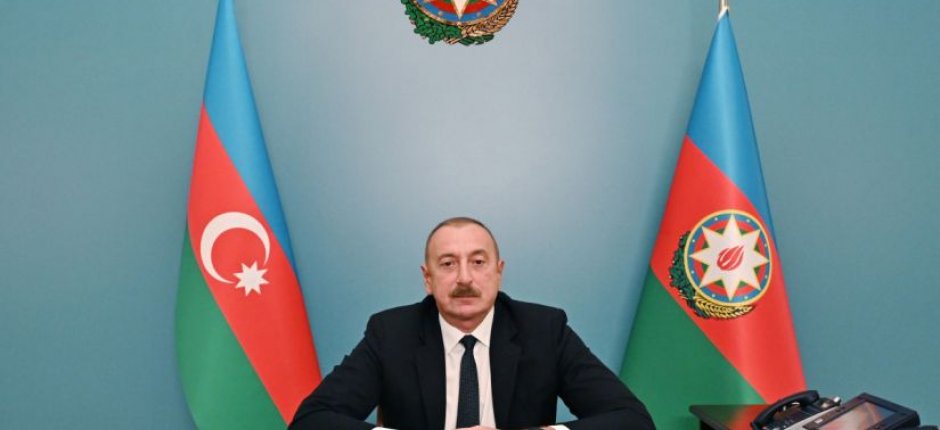 Prezident ona “general-mayor” ali hərbi rütbəsi verdi