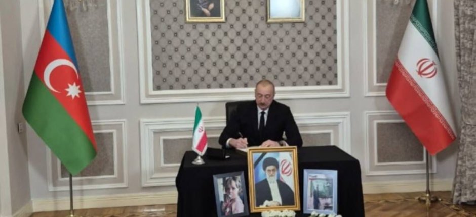 İlham Əliyev İran səfirliyinə gedib başsağlığı verdi