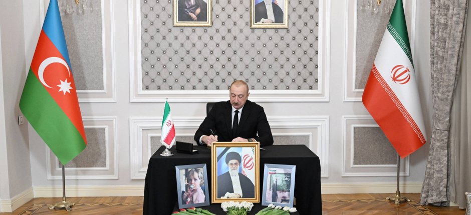 İlham Əliyev İran səfirliyinə gedib başsağlığı verdi - FOTOLAR