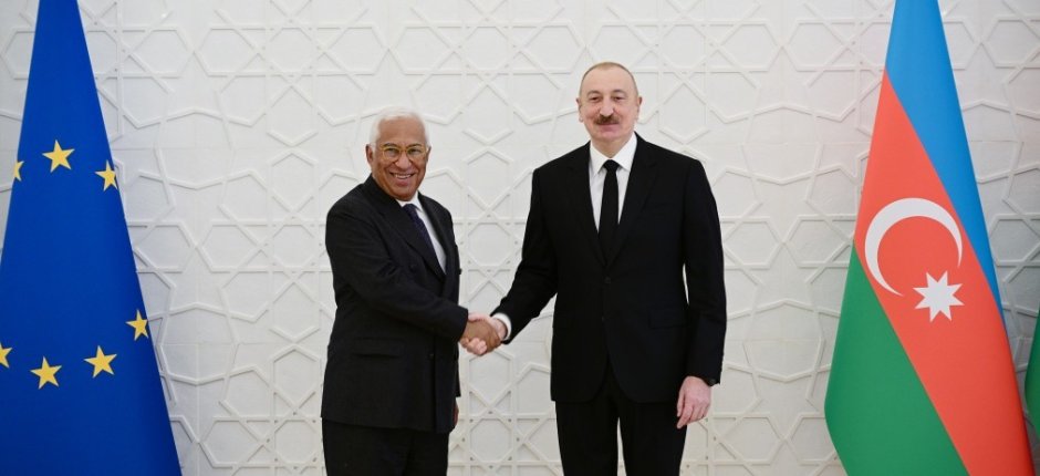 İlham Əliyevin Antonio Koşta ilə təkbətək görüşü keçirilir - FOTOLAR