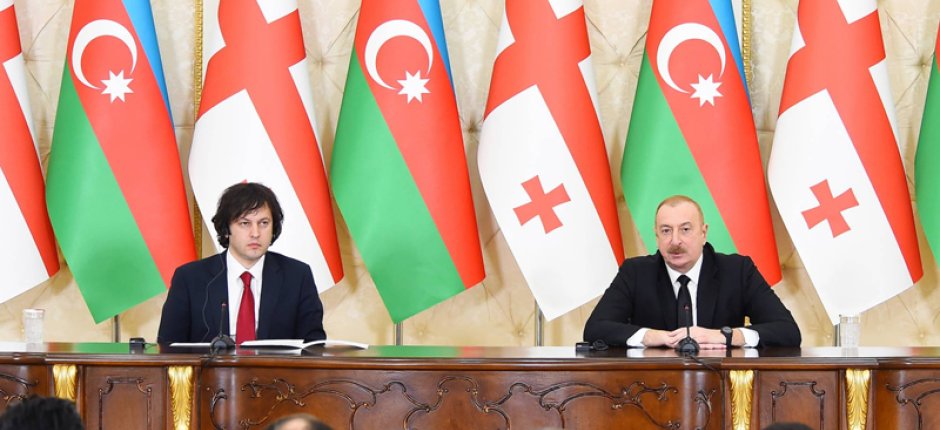 İlham Əliyev İrakli Kobaxidzeyə başsağlığı verdi