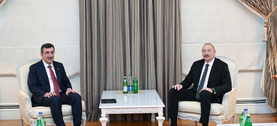 Azərbaycan Prezidenti Cevdet Yılmazı qəbul etdi - FOTOLAR