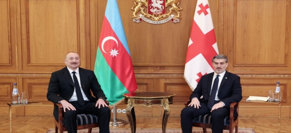 İlham Əliyev Mixeil Kavelaşvili ilə təkbətək görüşdü