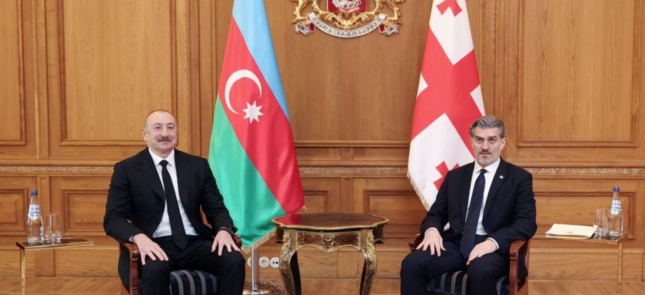 İlham Əliyev Mixeil Kavelaşvili ilə təkbətək görüşdü