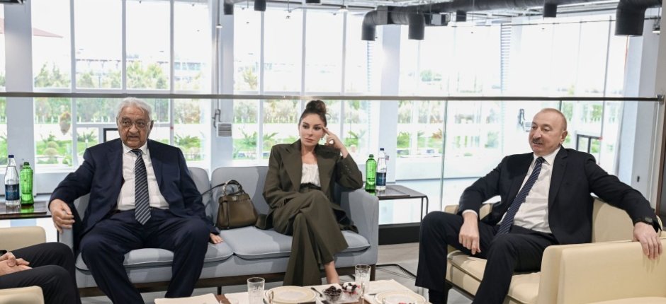 Prezident Milli Aviasiya Akademiyasında Beynəlxalq Təlim Mərkəzinin açılışında - FOTOLAR