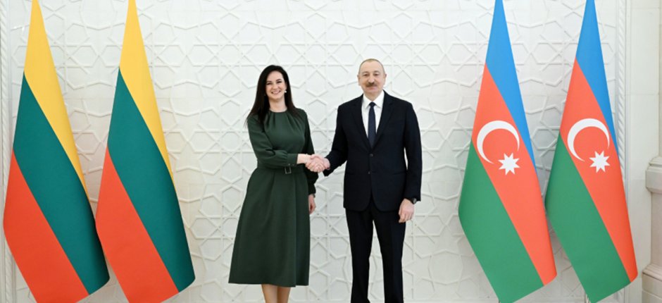 Prezident qəbul keçirdi - FOTOLAR