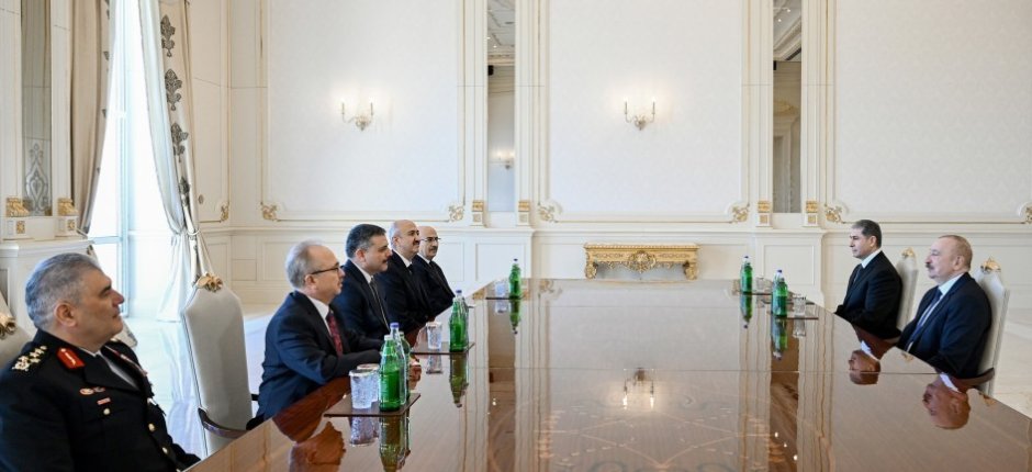 İlham Əliyev Türkiyənin daxili işlər nazirini qəbul etdi - FOTOLAR