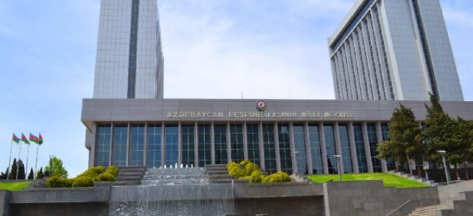 Məcburi köçkün statusu qanunvericilik çərçivəsində - Yenidən tənzimlənir