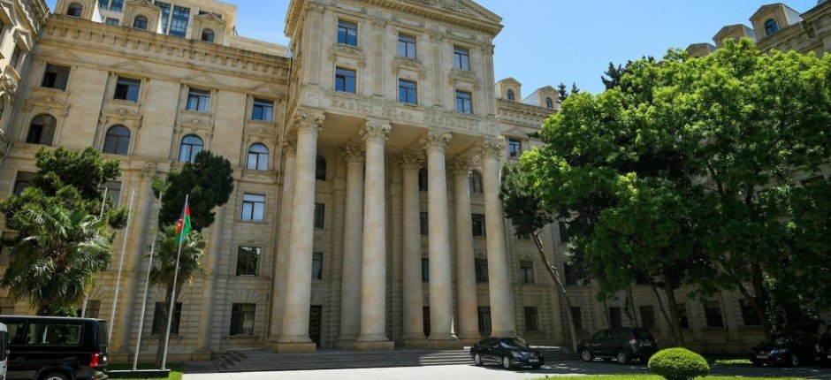 Azərbaycan XİN Ekvadoru Milli Günü münasibətilə təbrik edib