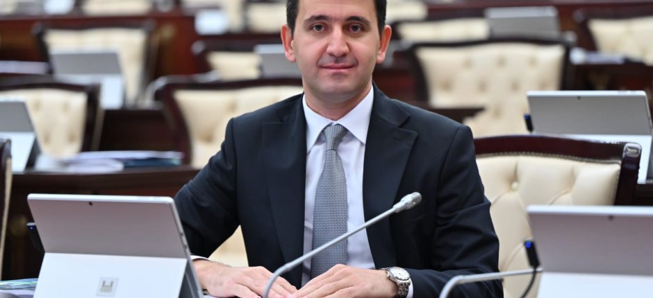 İlham Əliyevin Özbəkistan səfəri: “Bu, sadəcə diplomatik səfər deyil” – Deputat