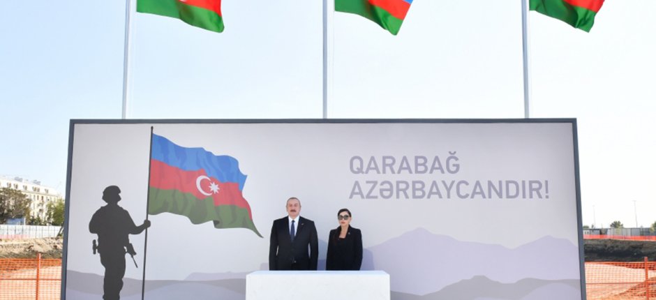 Prezidentlə xanımı Bakıdakı Zəfər parkında olub