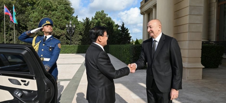 Laos Prezidentinin Bakıda rəsmi qarşılanma mərasimi oldu - FOTOLAR