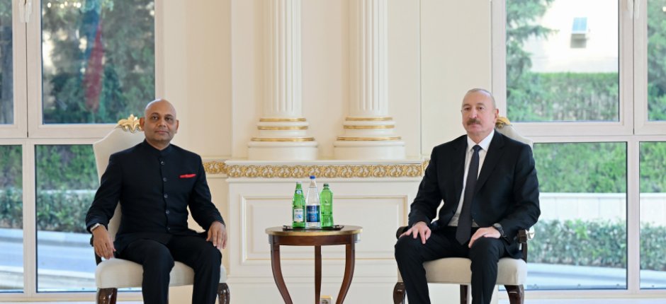 Prezident yeni səfiri qəbul etdi - Fotolar