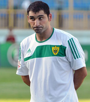 Mahir Şükürov qürbəti vətəndən üstün tutdu