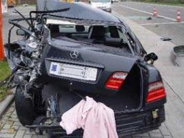 Ər qəza törətdi, arvadı öldü