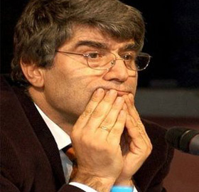 Qrant Dinkin qətlinə görə 7 nəfərə ömürlük həbs cəzası istənildi