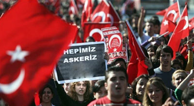 Türkiyə bu gecə yatmadı