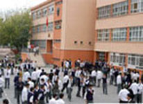 Bakıda şagird məktəbdə öldü