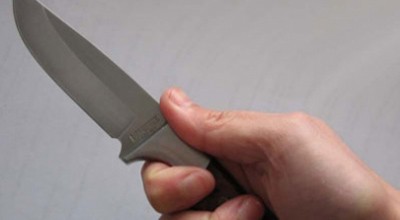 Bakıda orta məktəbin həyətində iki qardaşı bıçaqladılar