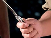 Hospitala girib, keçmiş əsgər yoldaşını bıçaqladı