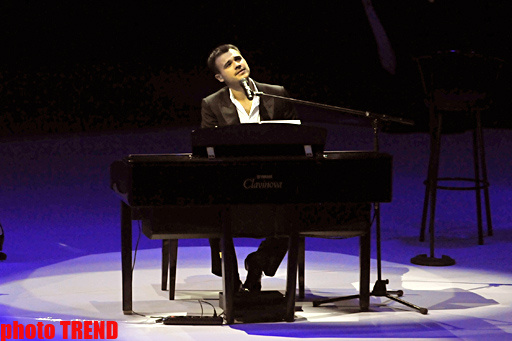Bakıda Emin Ağalarovun konserti keçirildi (FOTOLAR)