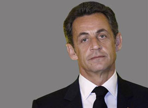 “Sarkozi həddini aşır”