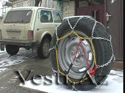 Bakıda maşın təkəri partladı: 1 ölü, 2 yaralı