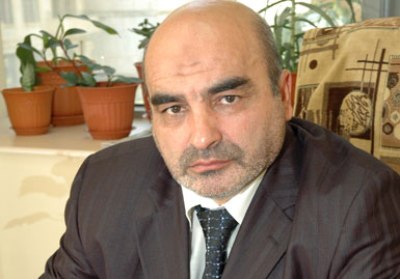 İslam Demokrat partiyasının sədri: 