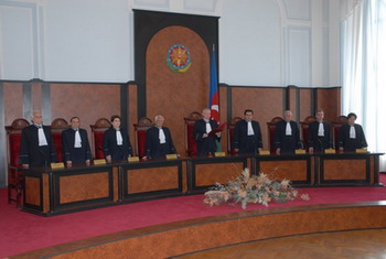 Azərbaycan Konstitusiya Məhkəməsi Ali Məhkəmənin qərarını ləğv etdi