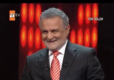 Tanınmış aparıcı Rauf Denktaşı tanımayan iştirakçını danladı - VİDEO
