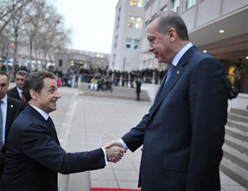 Nikola Sarkozi Rəcəb Tayyib Ərdoğana məktub göndərdi