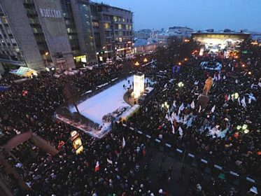 Putinin göz yaşları müxalifəti ayağa qaldırdı