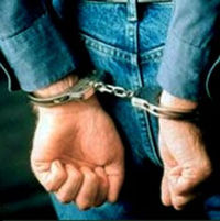 Bakıda avtobusda polisin cibindən oğurluq edən şəxs tutuldu
