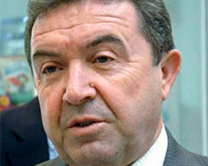 Misir Mərdanov dərslərin vaxtının dəyişdirilməsindən danışdı