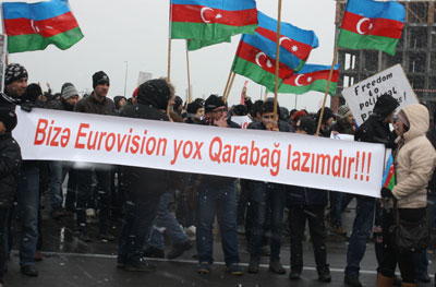 Aksiyada dava salan gənclər bir neçə sutka həbs edildi