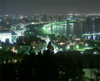 Çeçen nazir Bakıya gəlir