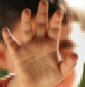 3 yaşlı oğlan uşağını zorladılar – 7 nəfər həbs edildi
